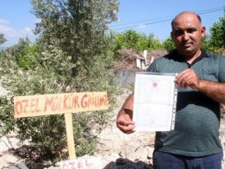 Mersin’de tapu sahibi 50 yıllık yolu kapattı