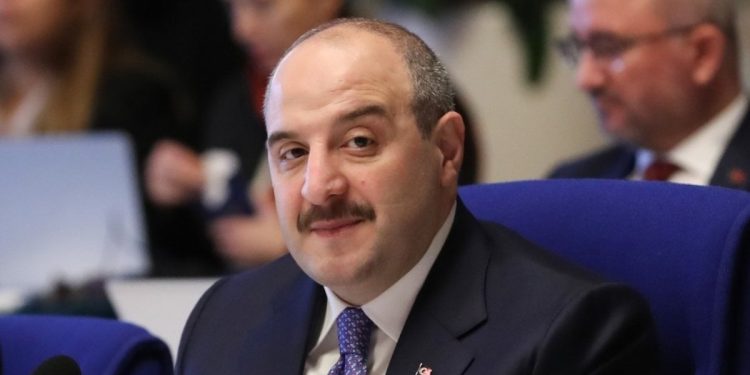 Sanayi Bakanı Mustafa Varank’tan Nevşin Mengü’nün iddiasına yanıt