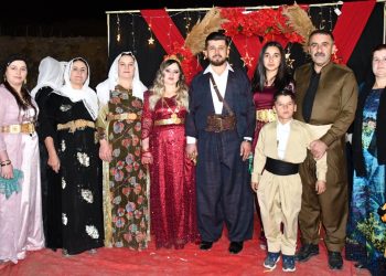 Şırnak’ta, aşiret düğününde 300 bin TL değerinde altın takıldı